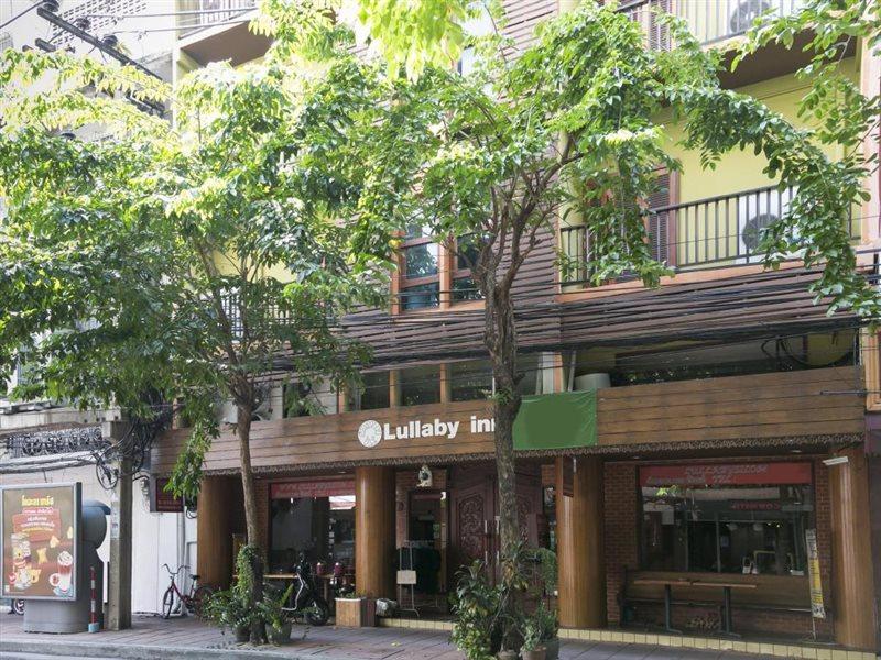 Lullaby Inn Silom Bangkok Exterior photo