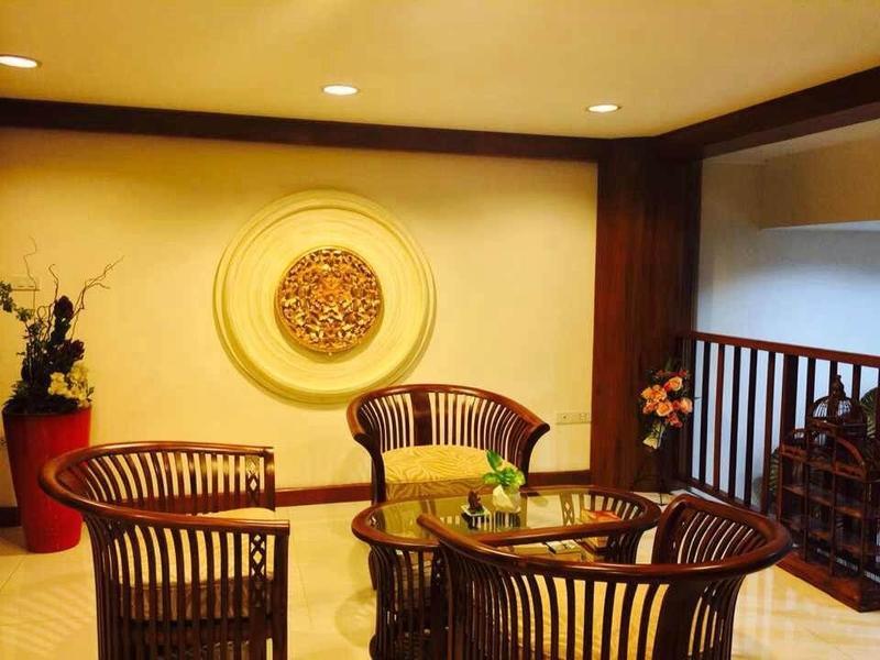 Lullaby Inn Silom Bangkok Exterior photo