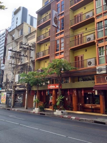 Lullaby Inn Silom Bangkok Exterior photo
